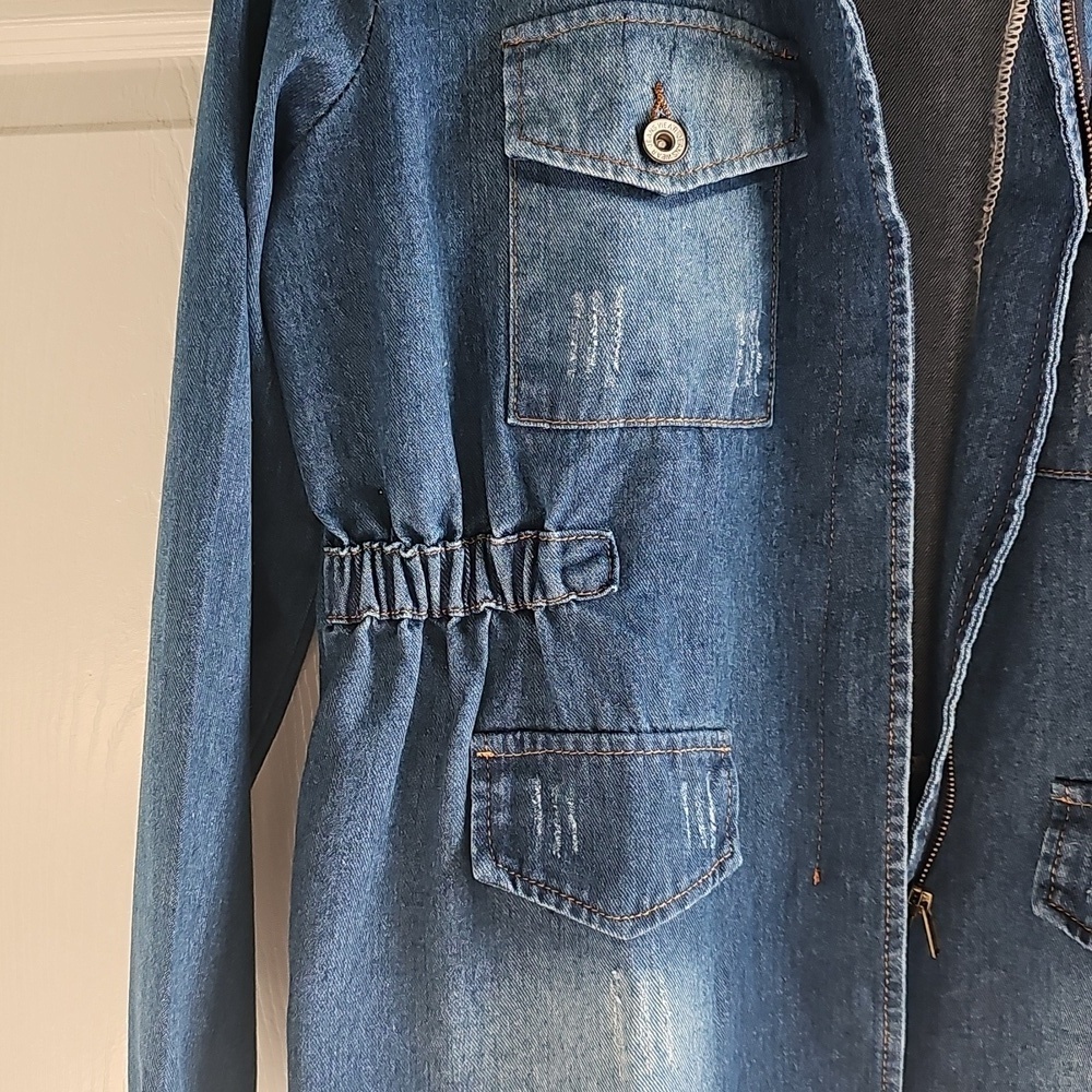 NWOT JEANS Women's Jean Jacket Multiple Pockets Zip Elastic Waist Distressed L - Picture 12 of 16